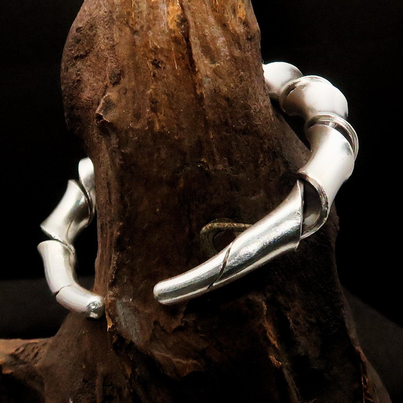 Excellent handcrafted minimalistic TWISTED Sterling Silver Bracelet / Bangle